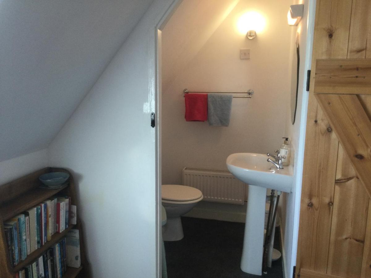 Piper'S Cave Bed And Breakfast Helmsdale Eksteriør billede