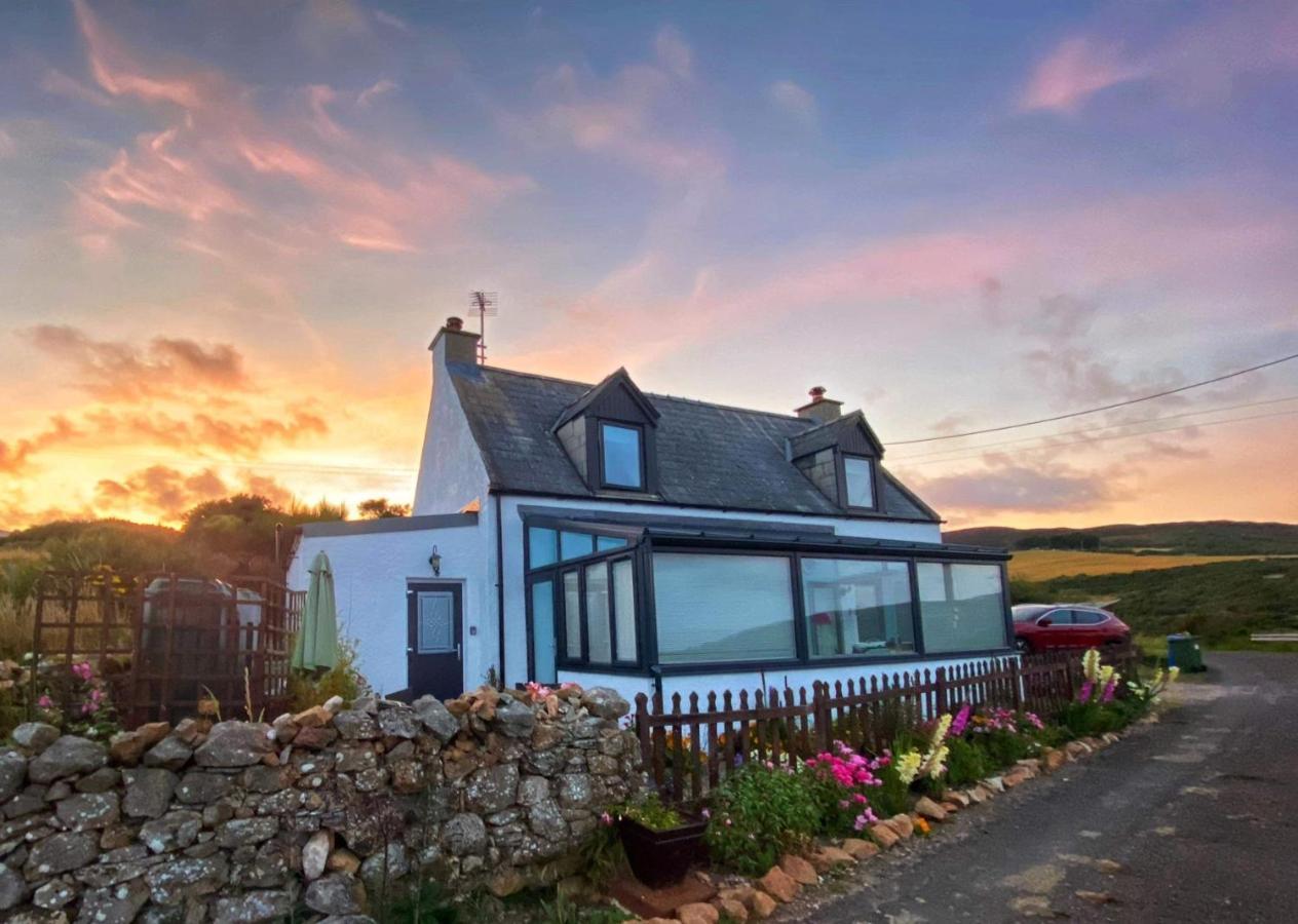 Piper'S Cave Bed And Breakfast Helmsdale Eksteriør billede